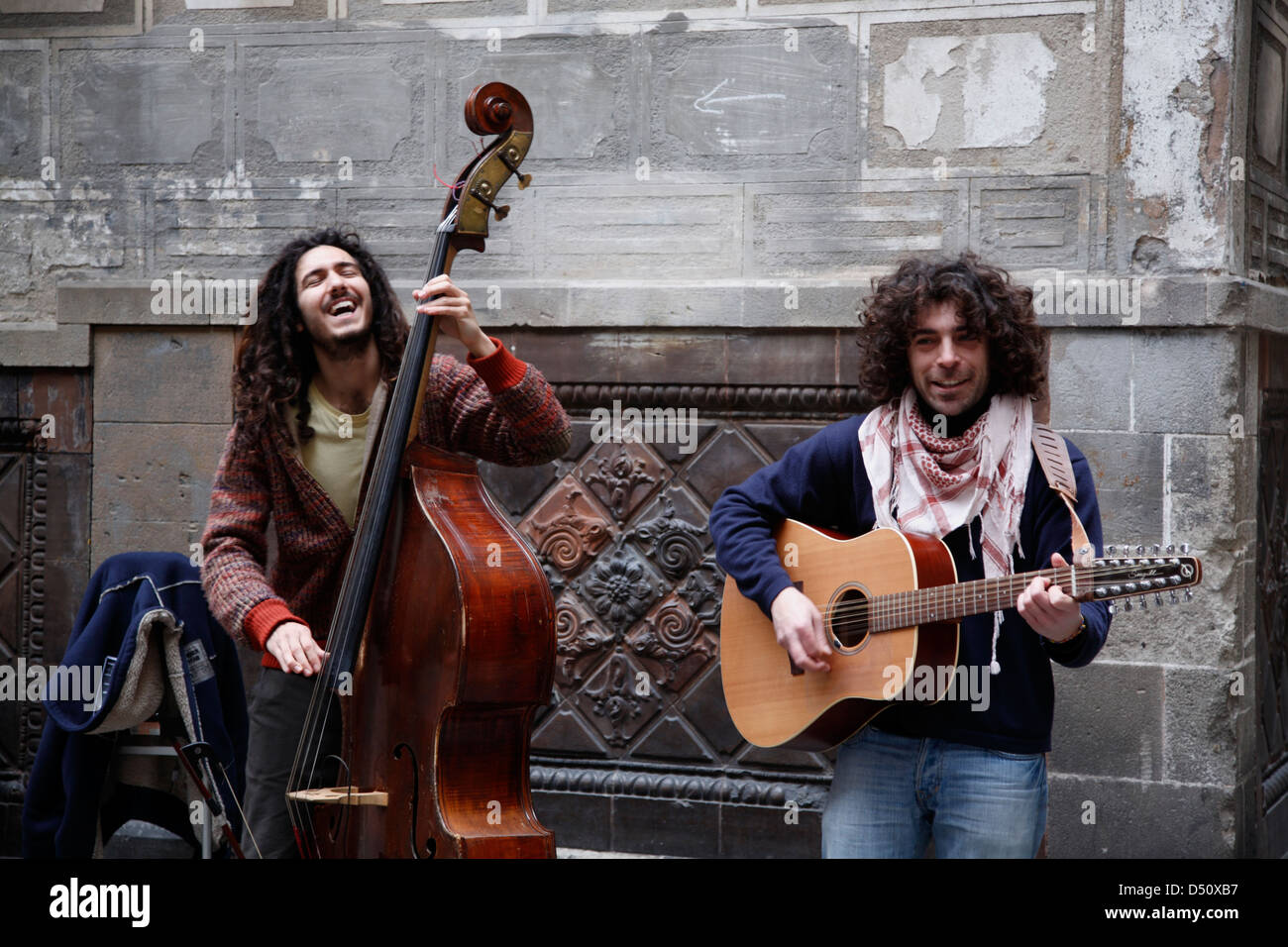 Straßenmusikanten im Barri Gotic, Barcelona, Spanien Stockfoto