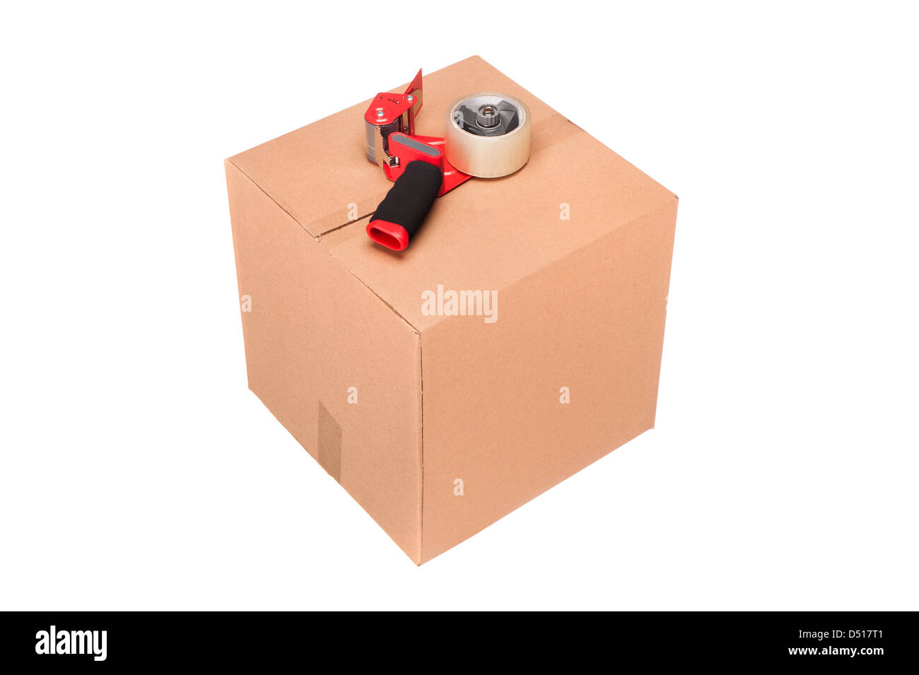 Eine neue Wellpappe Karton Versandkarton mit Bandspender isoliert auf weiss Stockfoto