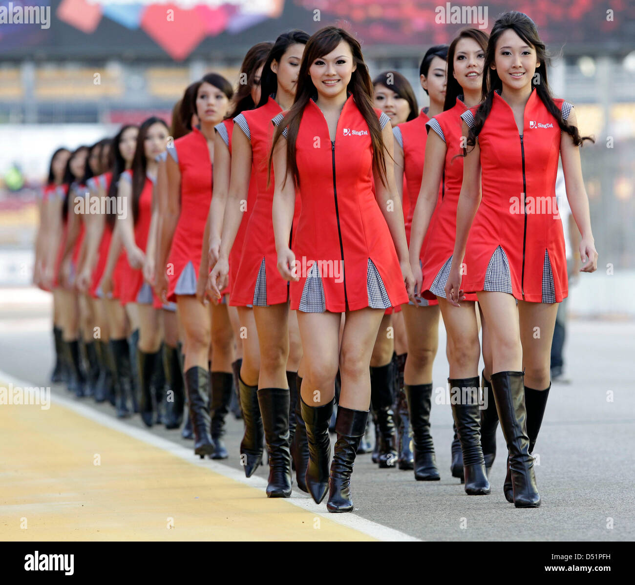 Grid Girls Stehen Beim Grossen Preis Von Singapur In Singapur 26 September 2010 Das Singapur Grand