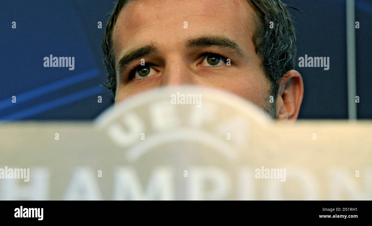 Basler Alexander Frei spricht während einer Pressekonferenz in Basel, Schweiz, 27. September 2010. FC Bayern München wird der FC Basel in der UEFA Champions League-Gruppenspiel E am 28. September stellen. Foto MARC MUELLER Stockfoto