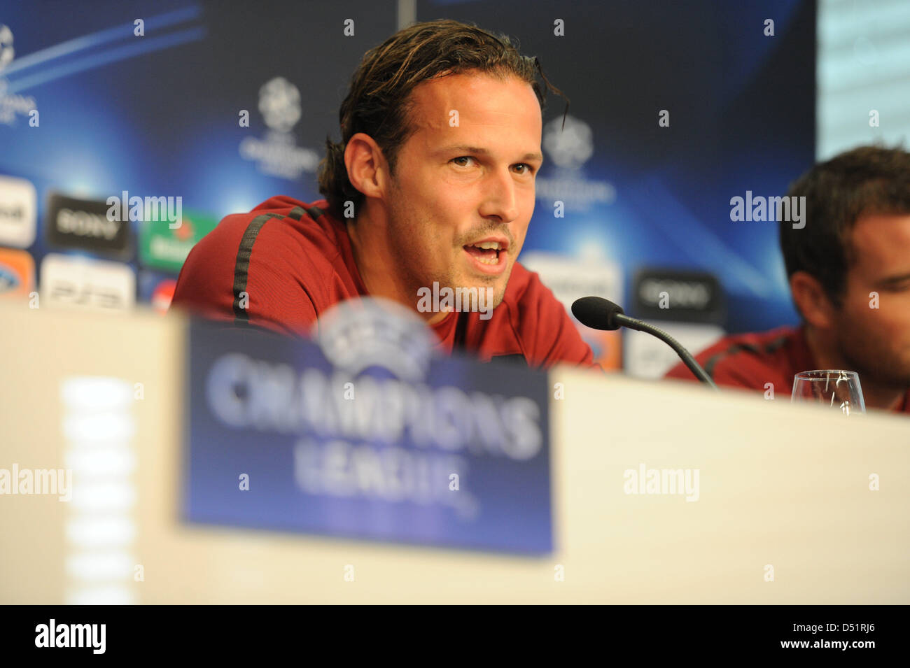 Basels Marco Streller während einer Pressekonferenz in Basel, Schweiz, 27. September 2010. FC Bayern München wird der FC Basel in der UEFA Champions League-Gruppenspiel E am 28. September stellen. Foto MARC MUELLER Stockfoto