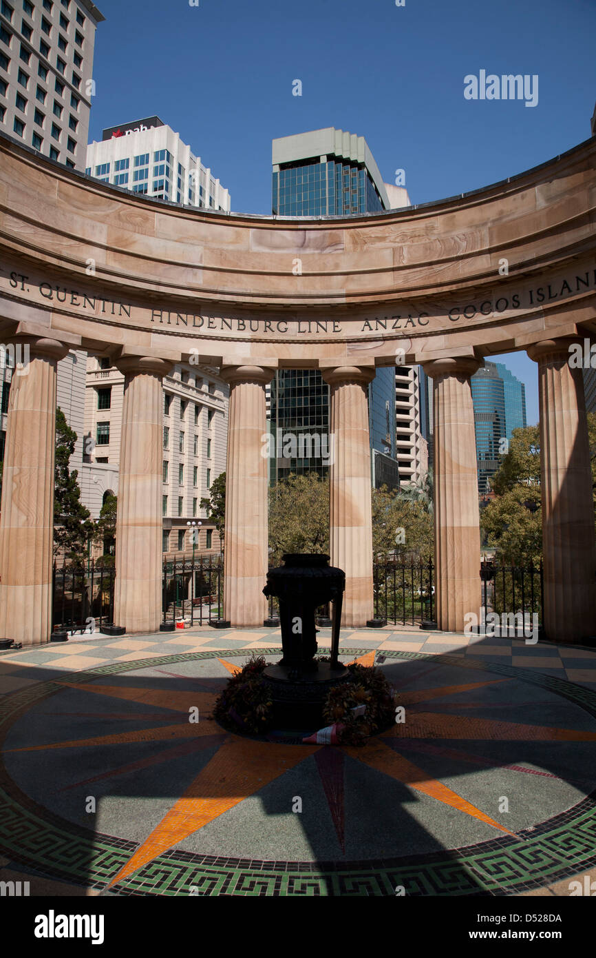 Der Shrine of Remembrance befindet sich im ANZAC Square Brisbane Queensland Australien Stockfoto