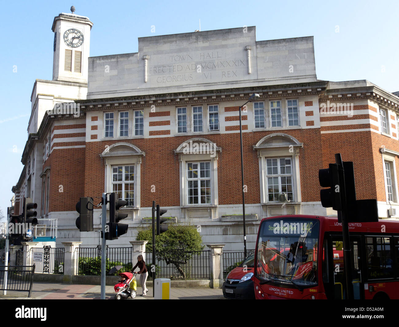 Vereinigtes Königreich West London Acton Town Hall Stockfoto