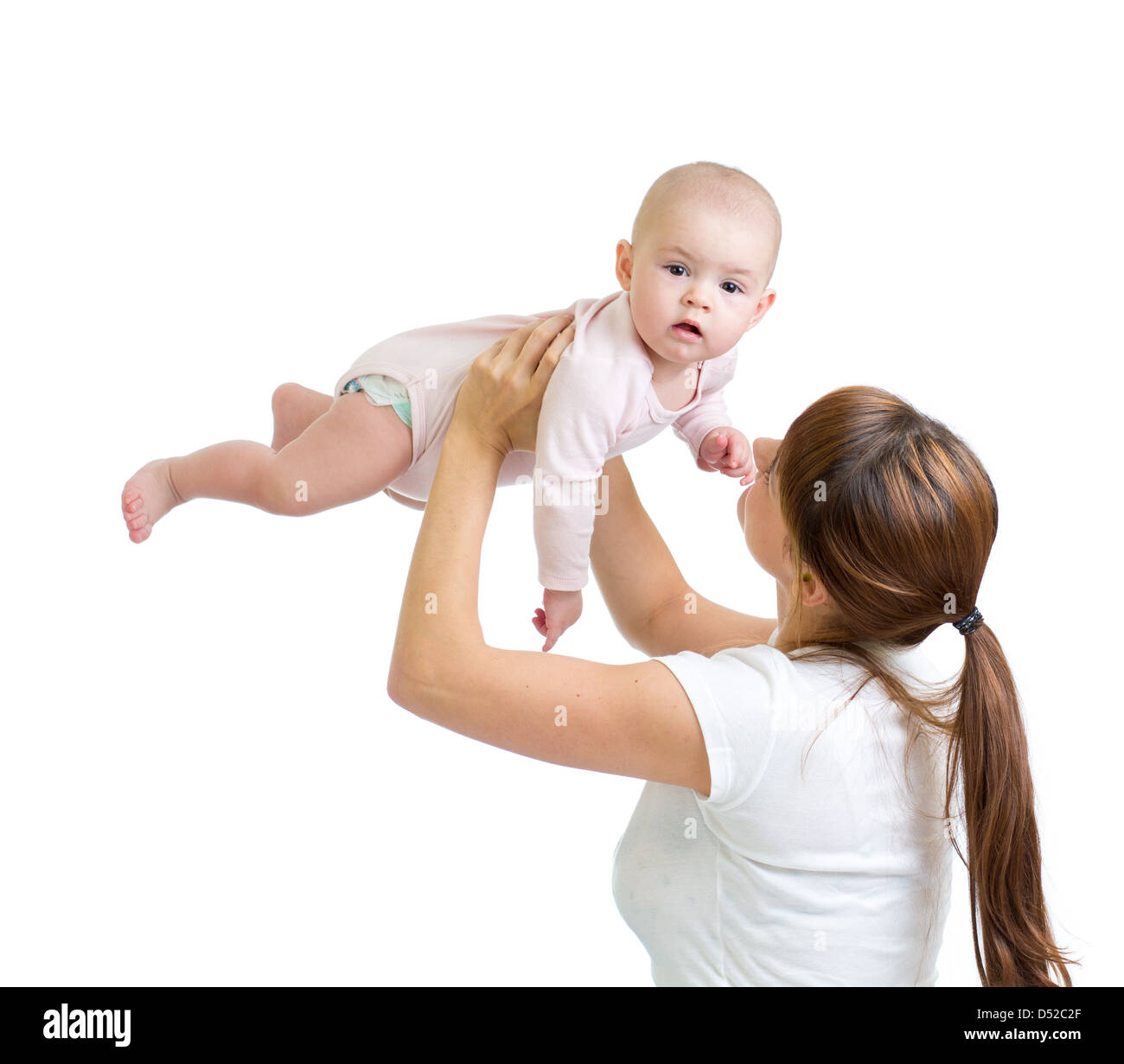 liebevolle Mutter mit ihrem Baby zu spielen, auf weißem Hintergrund Stockfoto