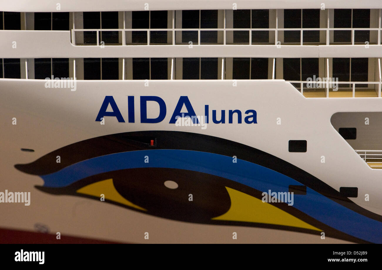 Ein Modell Der Kreuzfahrt Schiff Aidaluna Bild An Georgi