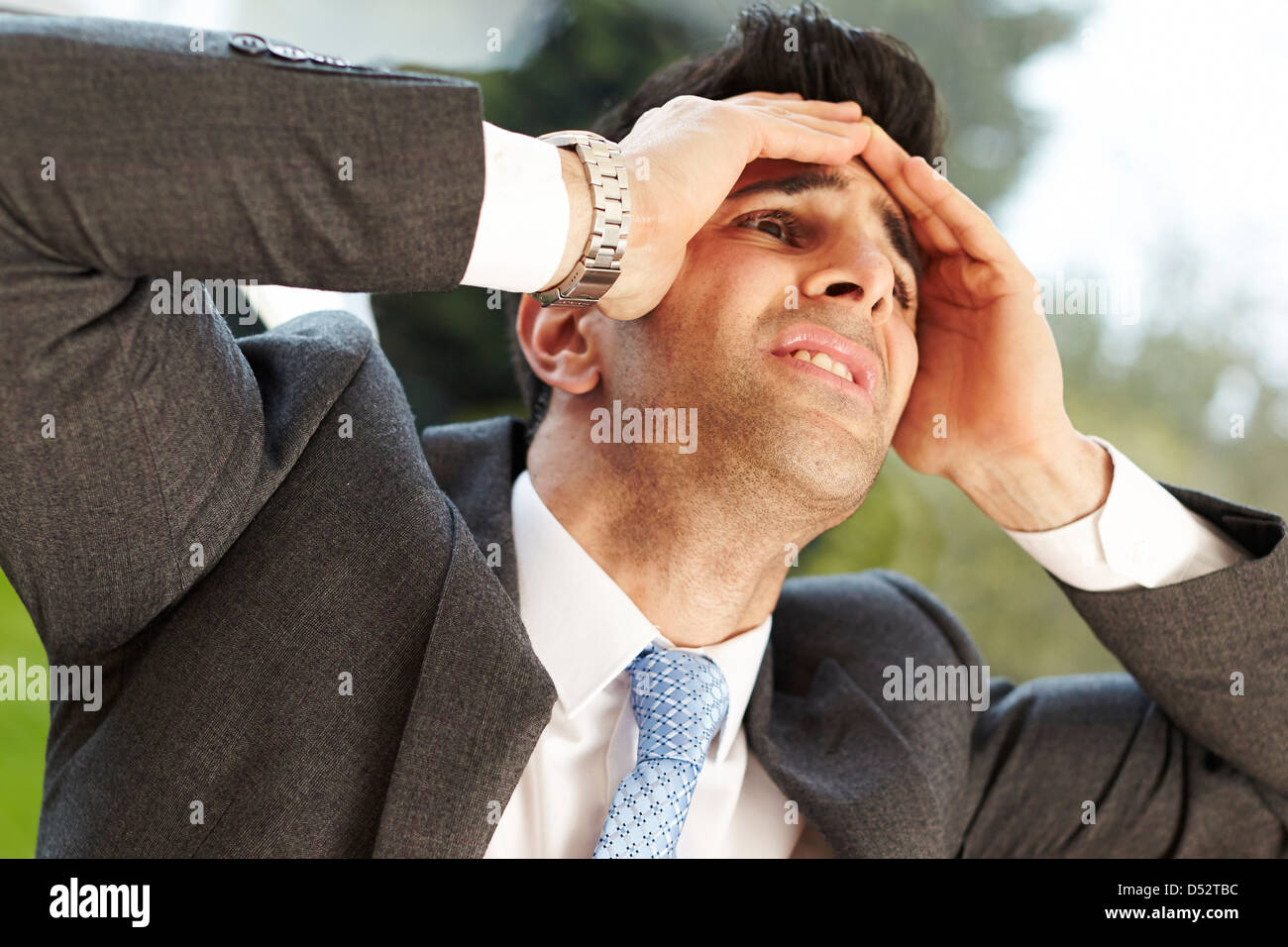 Mann bei der Arbeit gestresst Stockfoto