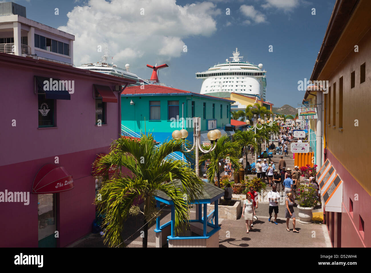 Antigua und Barbuda, Antigua, St. Johns, Heritage Quay, Kreuzfahrtterminals Einkaufsviertel. Stockfoto