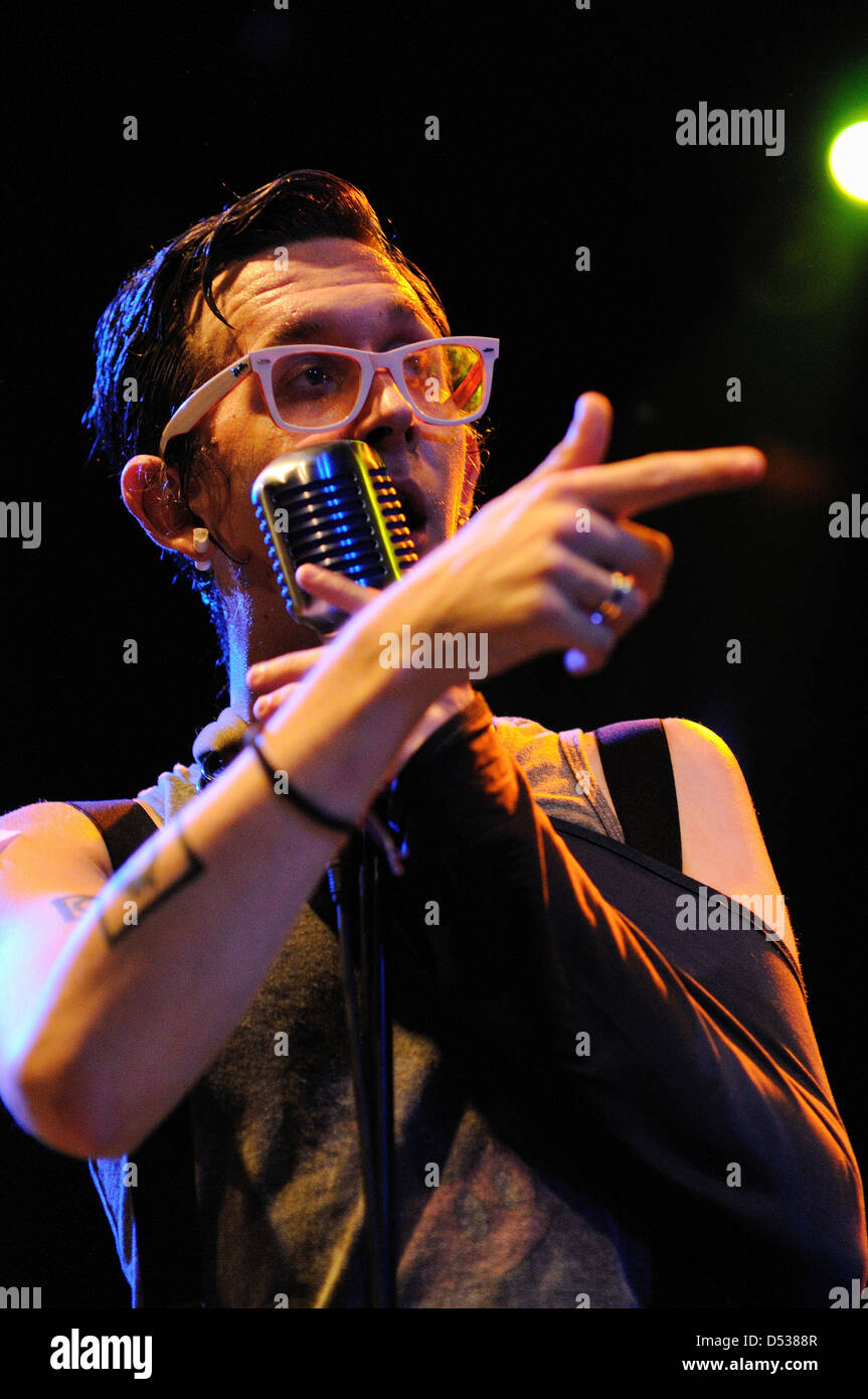 BARCELONA, Spanien - SEPT 8: Micah P. Hinson Band führt Trompe le Monde Rekord von Pixies im Apolo. Stockfoto