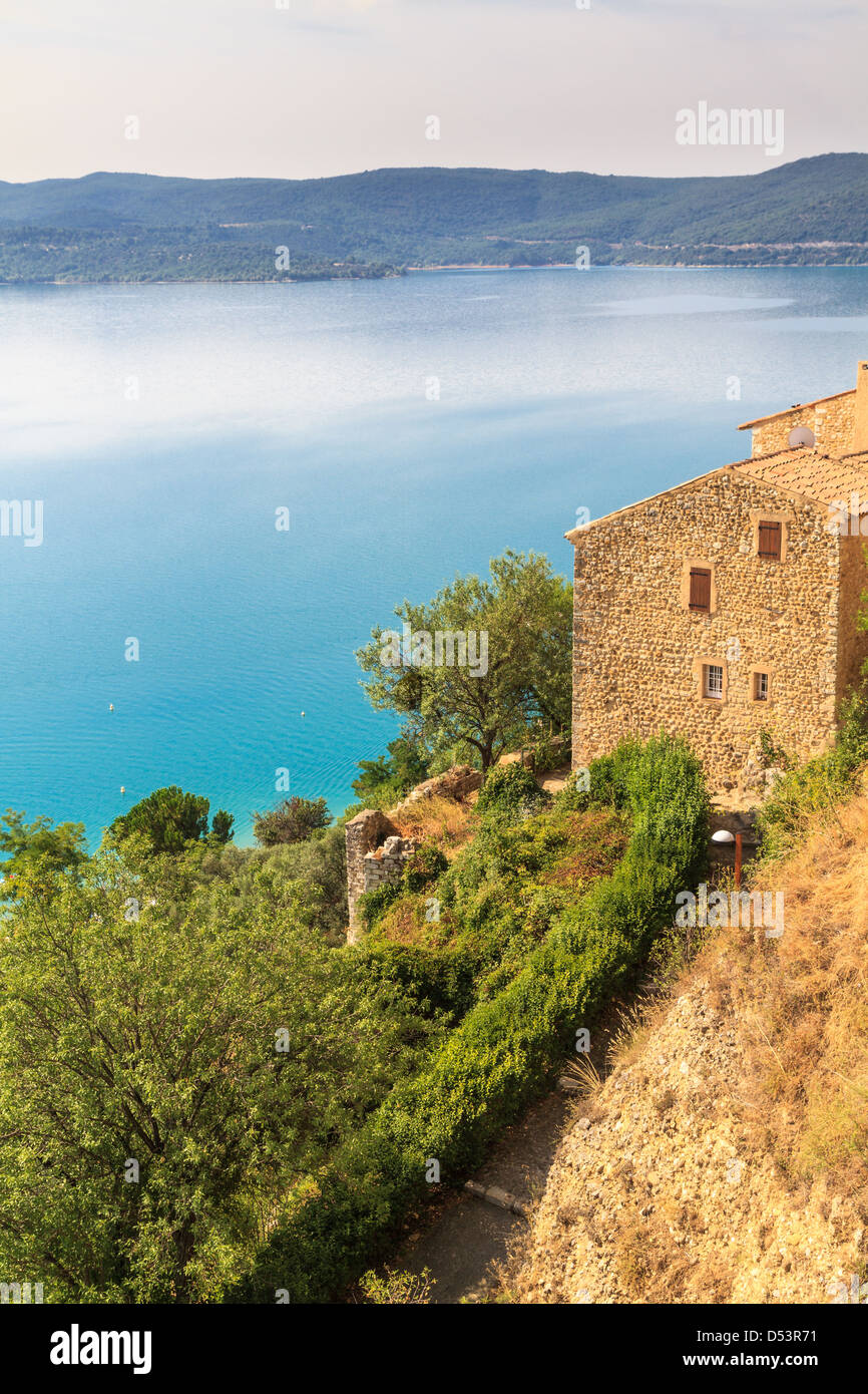 Blick über Lac de Sainte Croix, Verdon, Provence, Frankreich Stockfoto