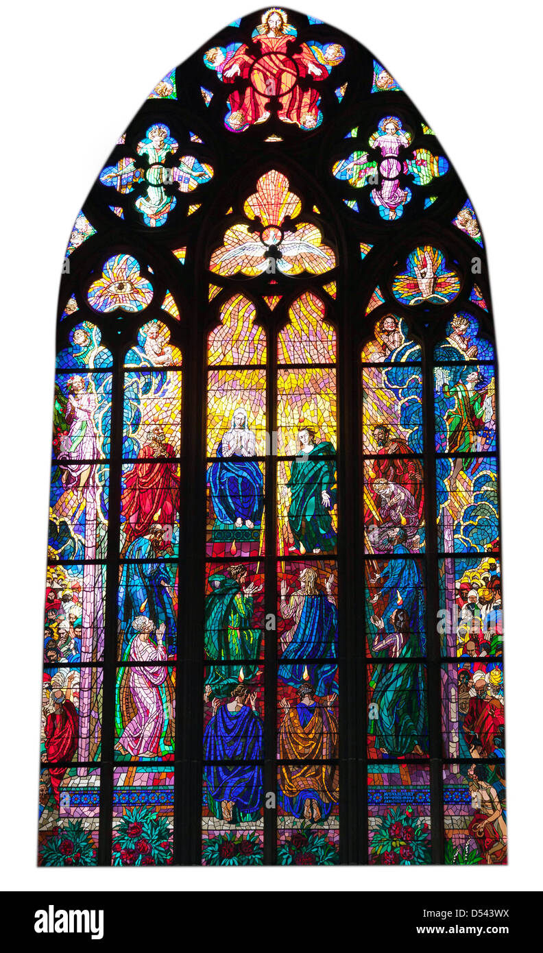 Glasfenster in der Kathedrale von Saint Vitus Stockfoto