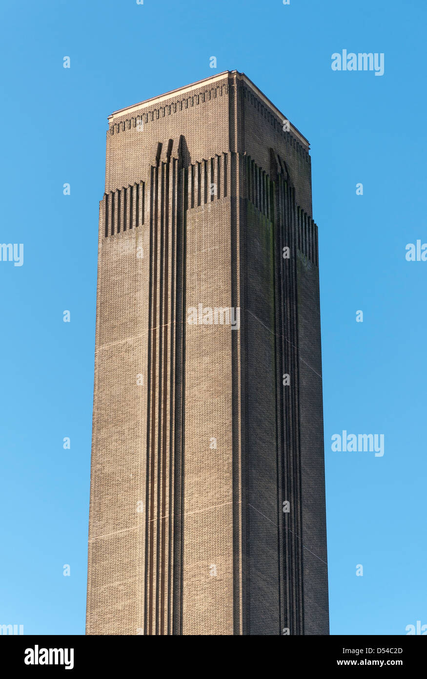 Nahaufnahme der Schornstein der Tate Modern, ehemaligen Bankside Power Station Building, London, England, UK Stockfoto