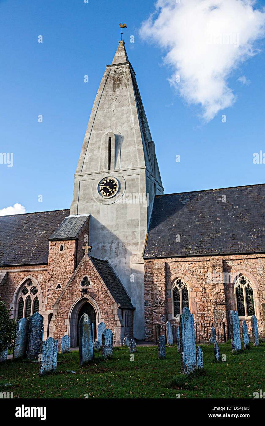 Dreifaltigkeitskirche mit steinernen Turm, Jersey, Kanalinseln, UK Stockfoto
