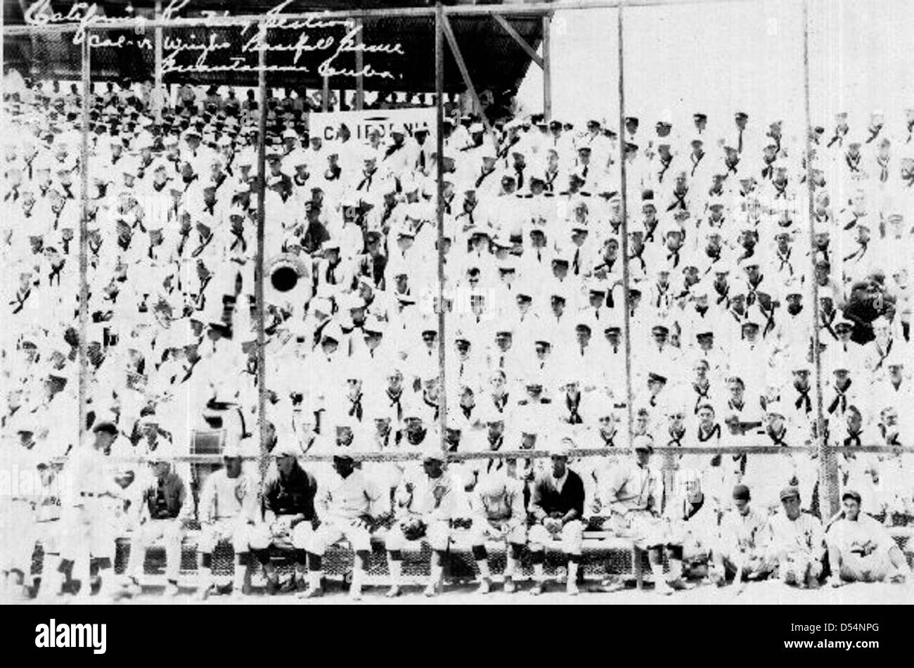 Die BB44 Rooting-Sektion ist eine engagierte Gruppe von Fans, die ihrem Baseballteam folgen und Enthusiasmus und Engagement für den Sport zeigen. Sie nehmen an Spielen Teil, um ihr Team anzufeuern und den Gemeinschaftsgeist zu fördern. Stockfoto