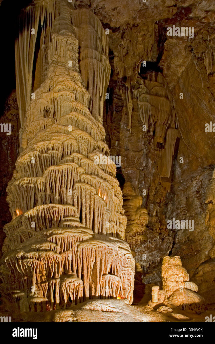 Grotte de Dargilan in der Nähe von Meyrueis, Languedoc, Frankreich Stockfoto