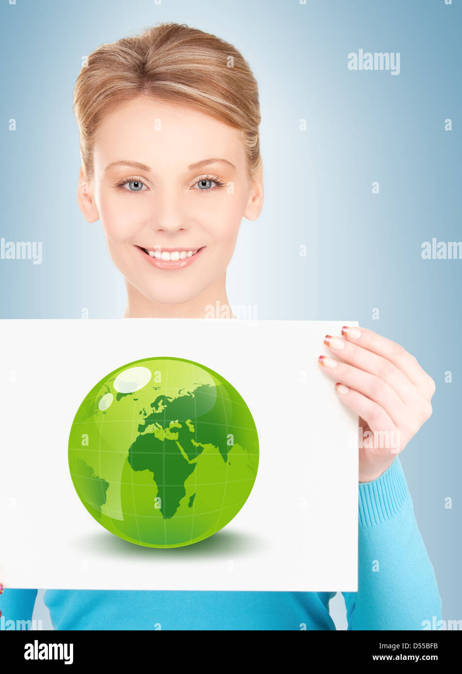 Frau mit Abbildung der grünen Öko-globe Stockfoto