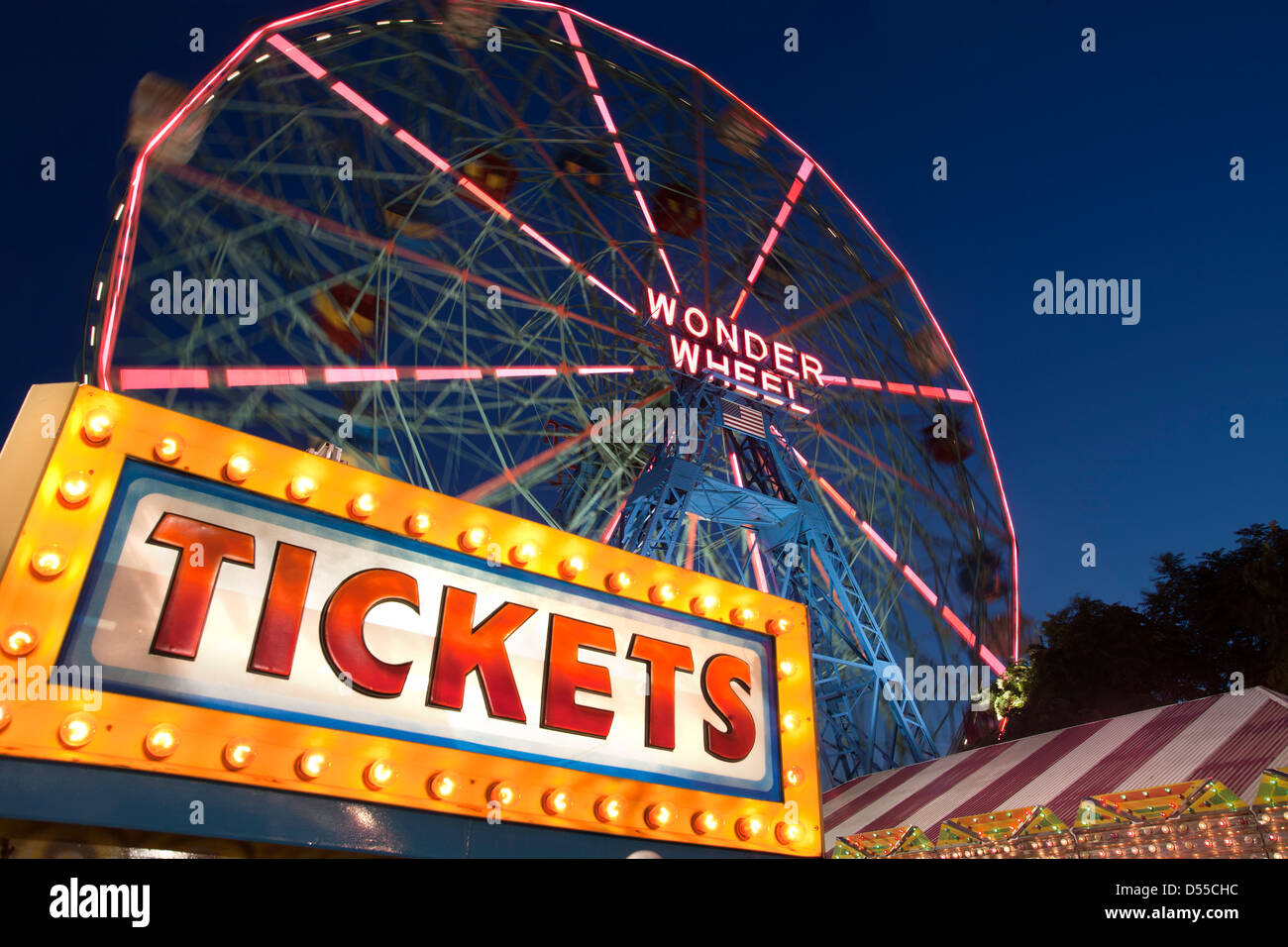 TICKETS ZEICHEN DENO WONDER WHEEL AMUSEMENT PARK CONEY ISLAND BROOKLYN NEW YORK CITY USA Stockfoto