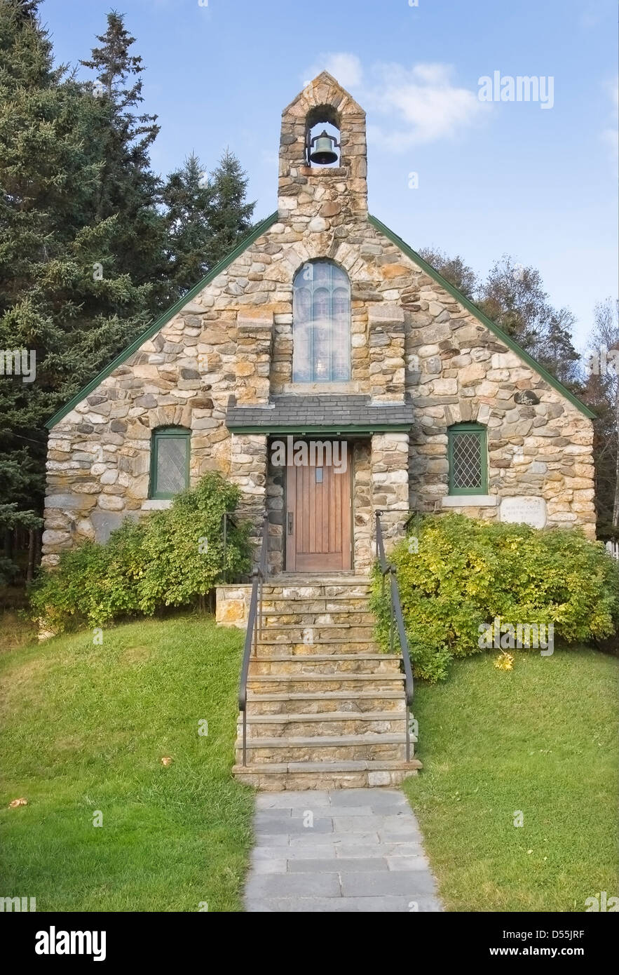 Alten Steinkirche am Ocean Point Boothbay an der Küste von Maine. Stockfoto