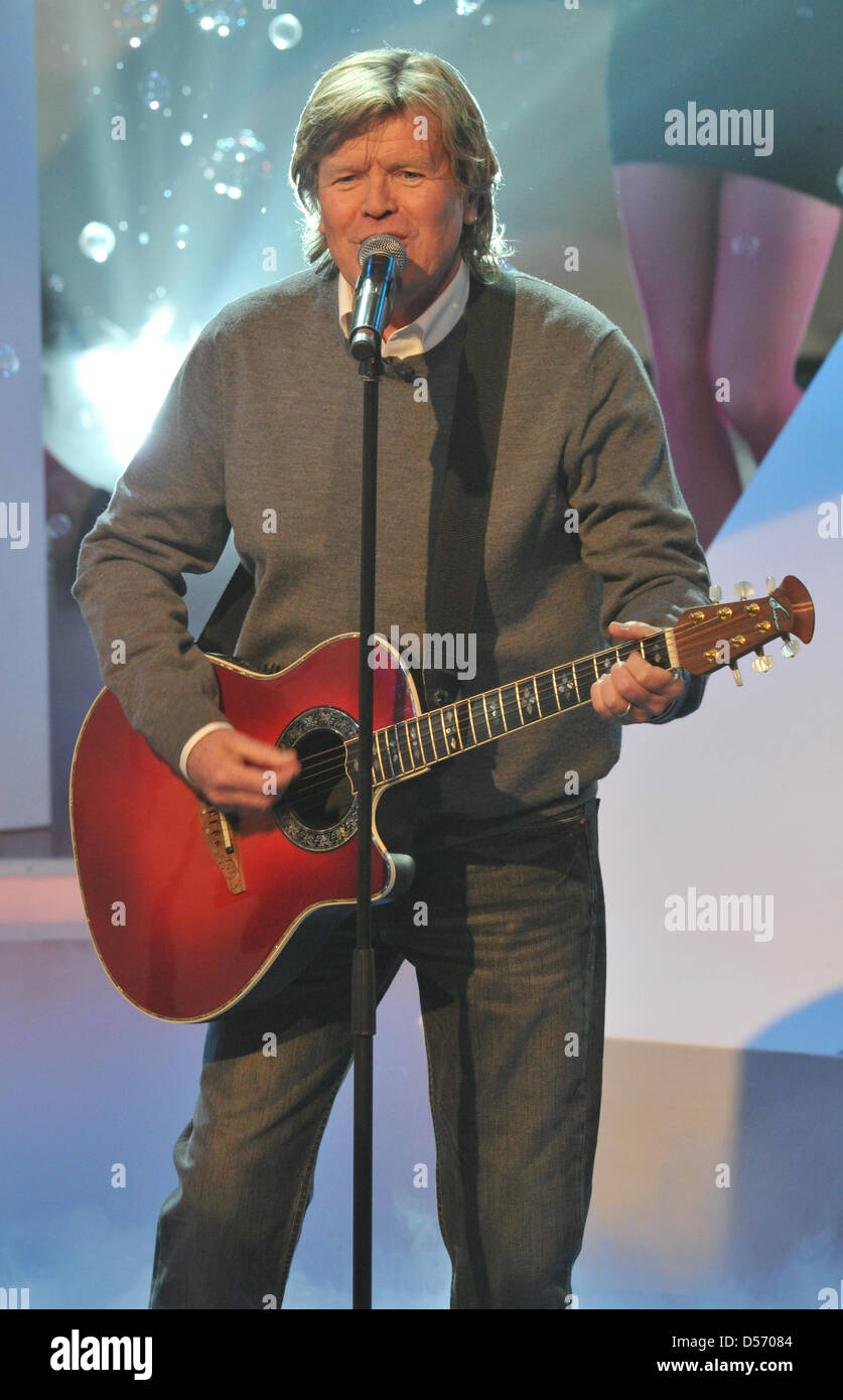 Britischer Musiker Peter Noone Fuhrt Bei Deutschen Tv Show