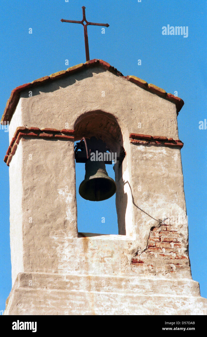 Mission San Juan Capistrano, Kirchturm, Bell, Kreuz, Kirche, Mission, 1776-Mission, die Mission von Johannes Capistrano der Sajavit, Stockfoto