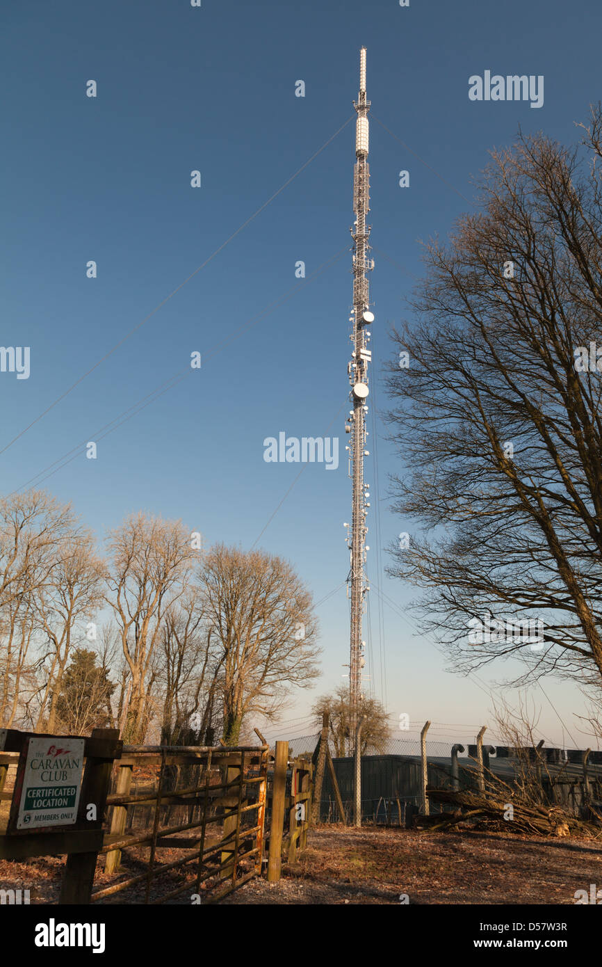 Hannington Sendemast auf Cottington Hügel in Hampshire Stockfoto