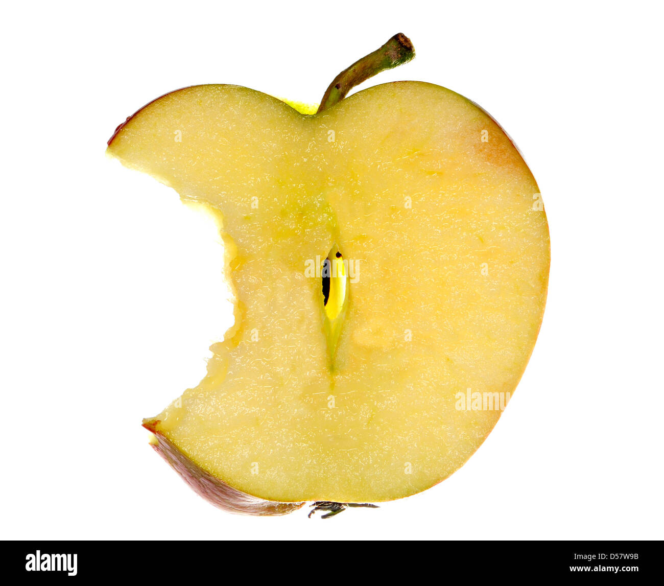 Dünne Scheibe des Apfels mit einem Biss herausgenommen Stockfoto