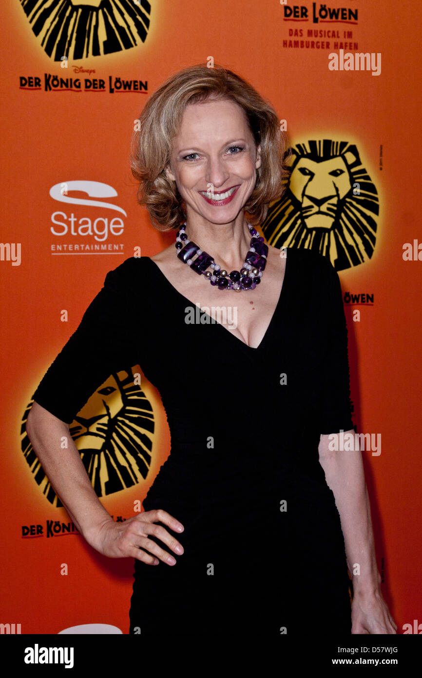 Mareike Carriere an die bei der 10. Jubiläumsgala von Disneys "Koenig der Loewen" (The Lion King) im Theater Im Hafen. Stockfoto