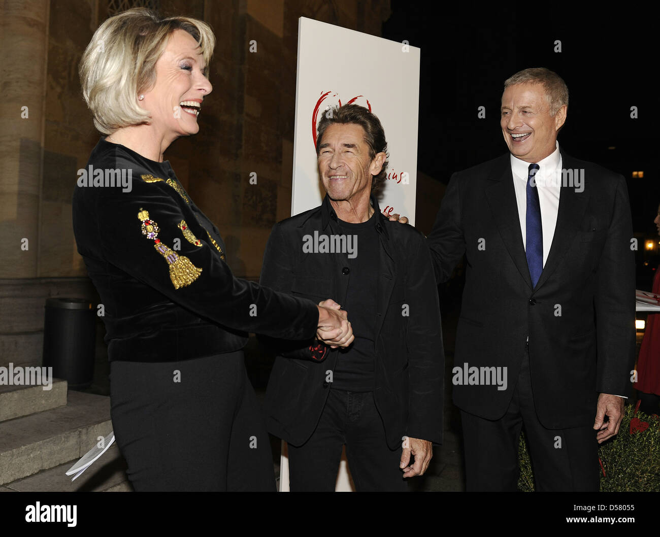 Sibylle Bassler Peter Maffay Und Christian Courtin Clarins Bei Der Verleihung Des Prix Courage Von Zdf Tv Show Ml Mona Lisa Und Stockfotografie Alamy