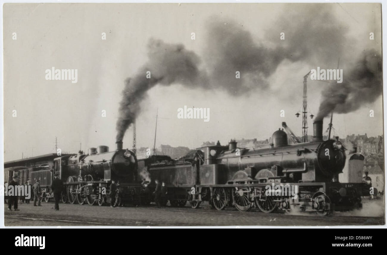 Ein Foto des Schiffes "The Atlantic 2647" im Hafen von Boulogne in Frankreich. Dieses Bild zeigt die maritime Tätigkeit im Hafen und die Rolle des Schiffes im Verkehr. Stockfoto