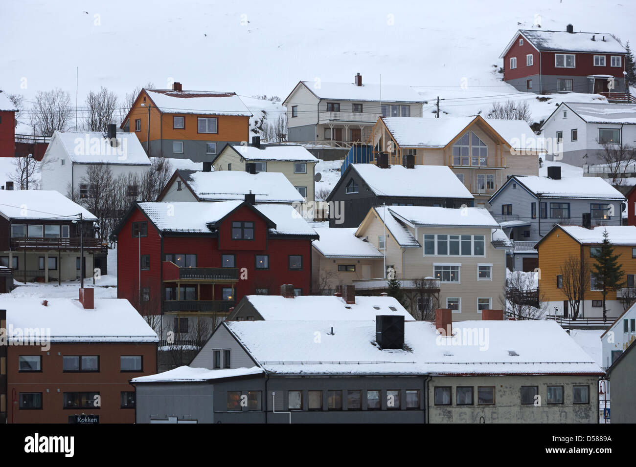 Honningsvag Stadt traditionellen Holzhäusern Finnmark-Norwegen-Europa Stockfoto