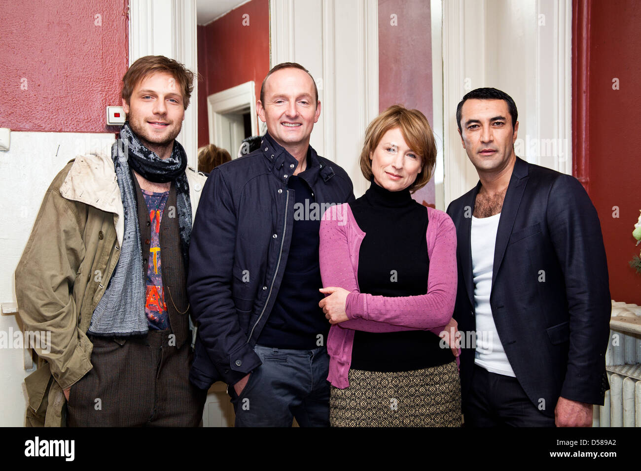 Christoph Letkowski, Peter Jordan, Corinna Harfouch und Mehmet Kurtulus an der ZDF-Krimiserie ...