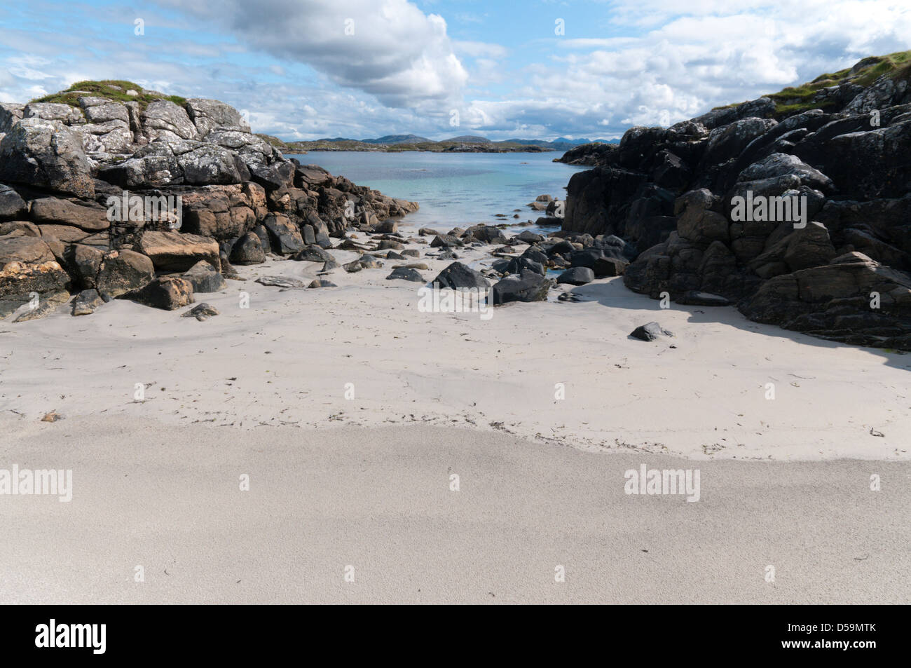 Ein kleiner Strand an Great Bernera in den äußeren Hebriden. Stockfoto