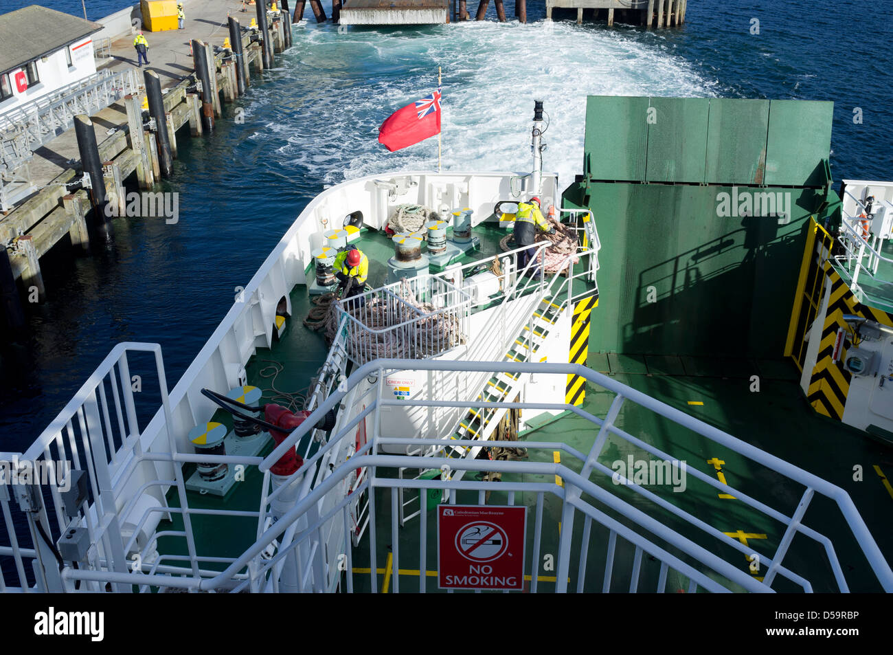 Caledonian MacBrayne Seeleute an Bord der MV Finlaggan ausgehend von