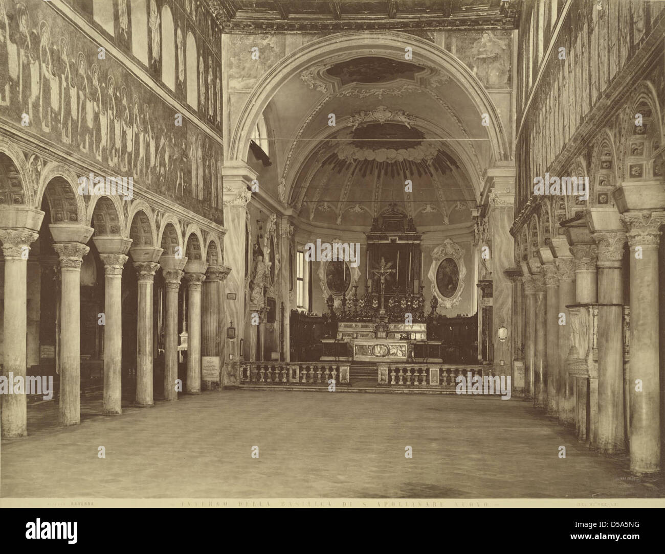 Ravenna, Basilica di San Apollinare Nuovo Stockfotografie Alamy