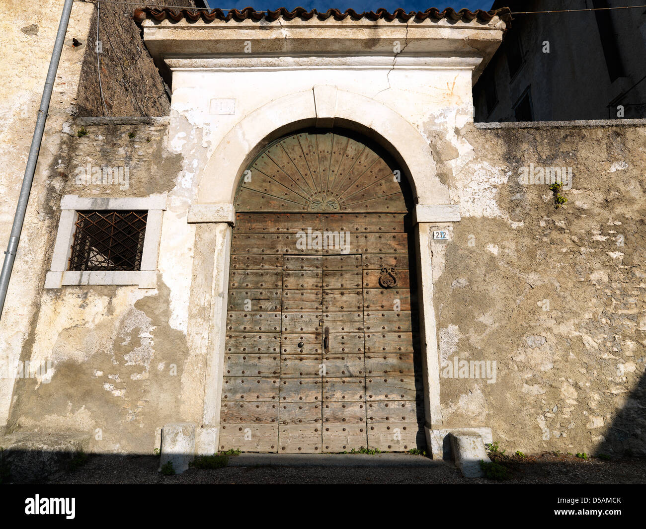 Tremosine, Italien, in der historischen Mitte der Einfahrt Tremosine Stockfoto