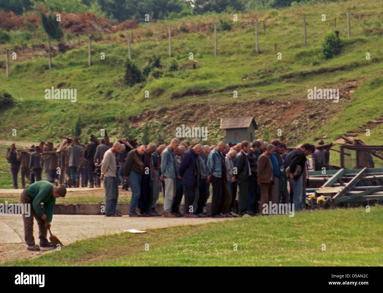 Gefangene im Lager Manjaca, Bosnien und Herzegowina Stockfoto