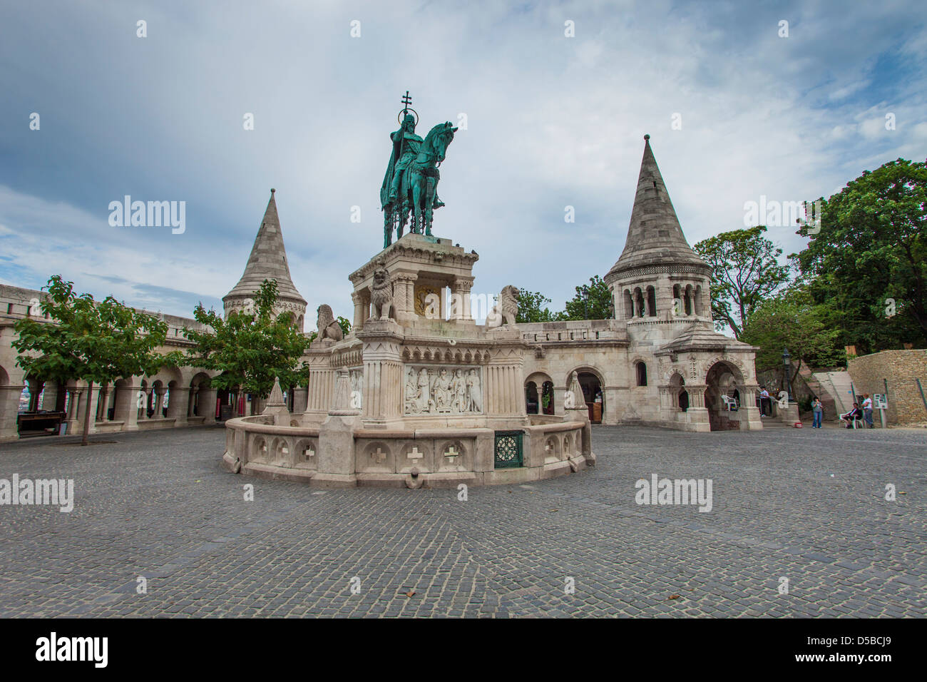 Ungarn, Budapest, Statue des Heiligen Stephan an der Fischerbastei auf dem Burgberg, Buda Stockfoto