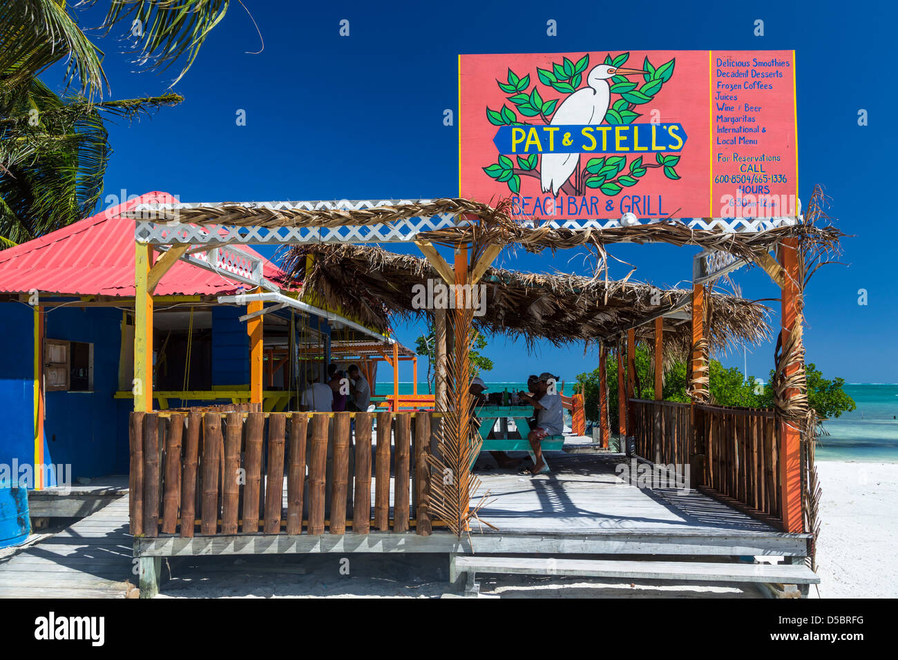 Ein Strandrestaurant auf Cay Caulker, Belize. Stockfoto