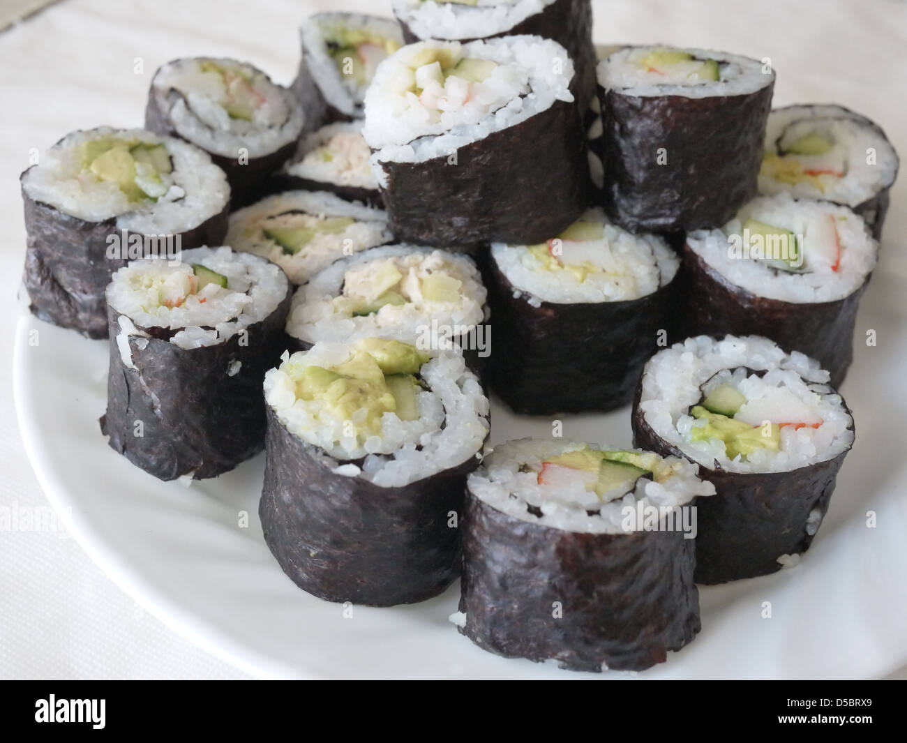 Sushi zu Hause gemacht Stockfoto