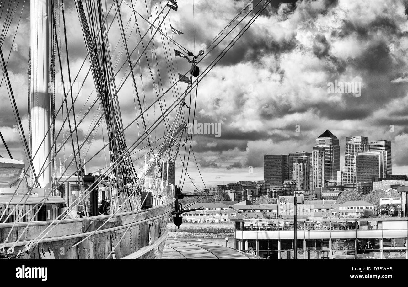 Die Cuttysark und den Docklands Stockfoto
