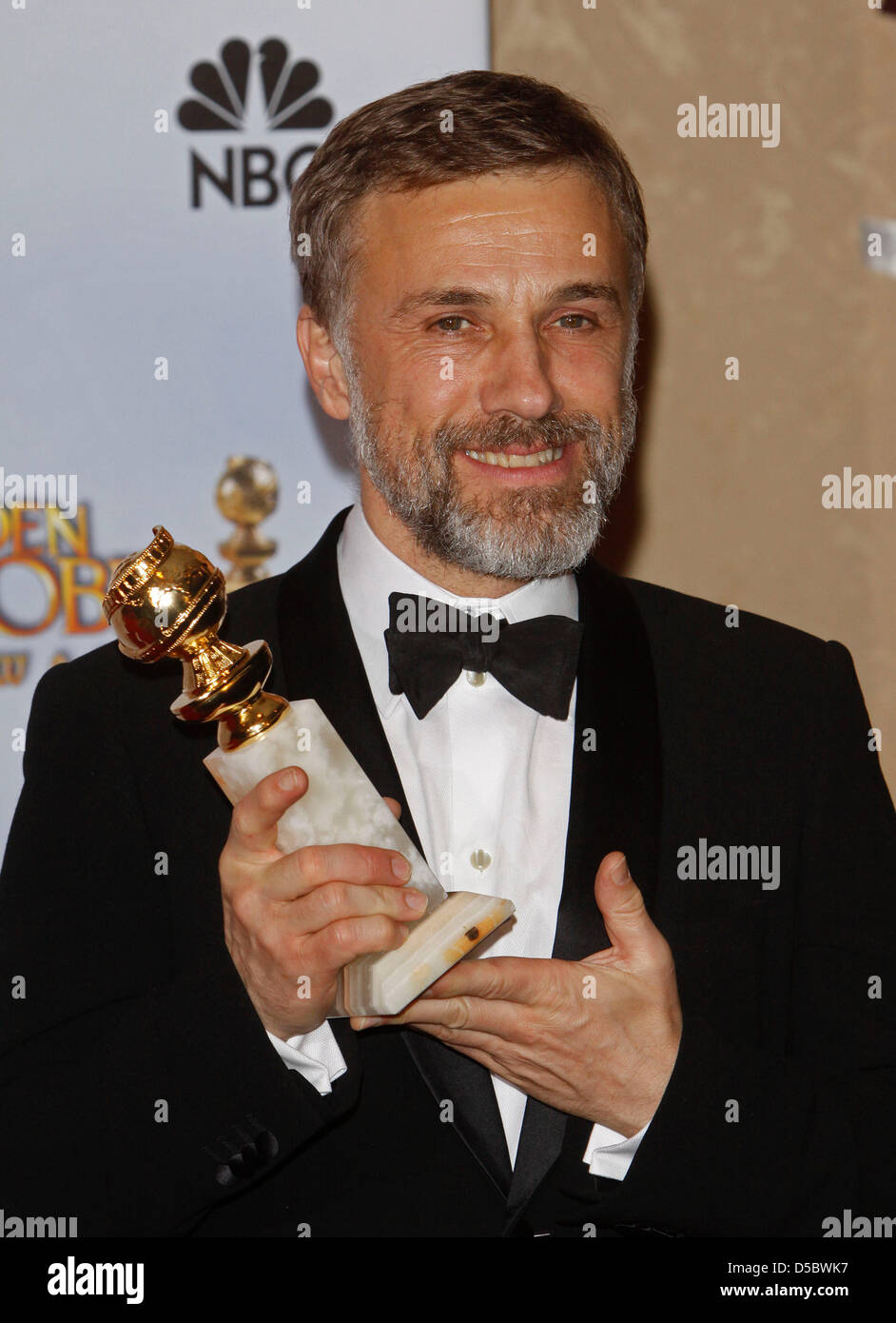 Österreichische Schauspieler Christoph Waltz, Gewinner des beste Leistung durch einen Schauspieler In eine Nebenrolle in einem Kinofilm für "Inglourious Basterds" im Presseraum auf der 67. Golden Globe Awards in Los Angeles, USA, 17. Januar 2010. Die Golden Globes Ehre Exzellenz in Kino und Fernsehen. Foto: Hubert Boesl Stockfoto