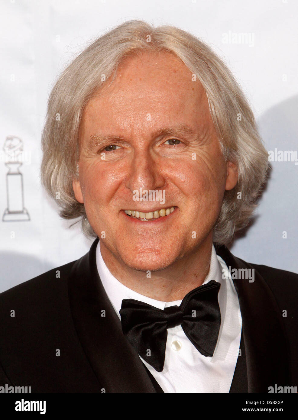 Kanadischer Regisseur James Cameron, Gewinner des Best Motion Picture Drama Award für "Avatar", stellt im Presseraum auf der 67. Golden Globe Awards in Los Angeles, Kalifornien, USA, 17. Januar 2010. Die Globen ehren Spitzenleistungen in Kino und Fernsehen. Foto: Hubert Boesl Stockfoto