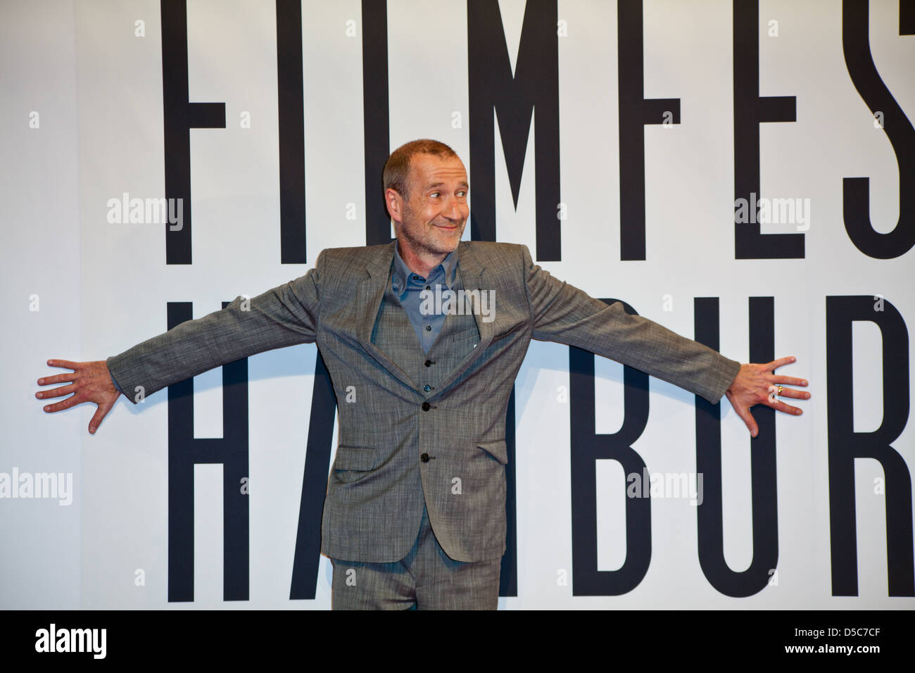 Peter Lohmeyer bei der Vorstellung des Filmfest Hamburg mit der Premiere von "Auf Wiedersehen" im CinemaxX-Kino. Hamburg, Stockfoto