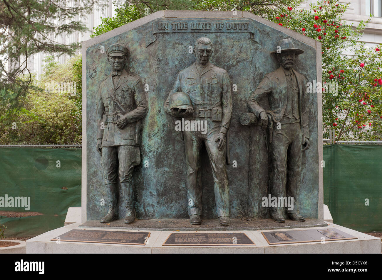 Peace Officer Hingabe Gedenktafel in der Capitol Mall, Sacramento, Kalifornien Stockfoto