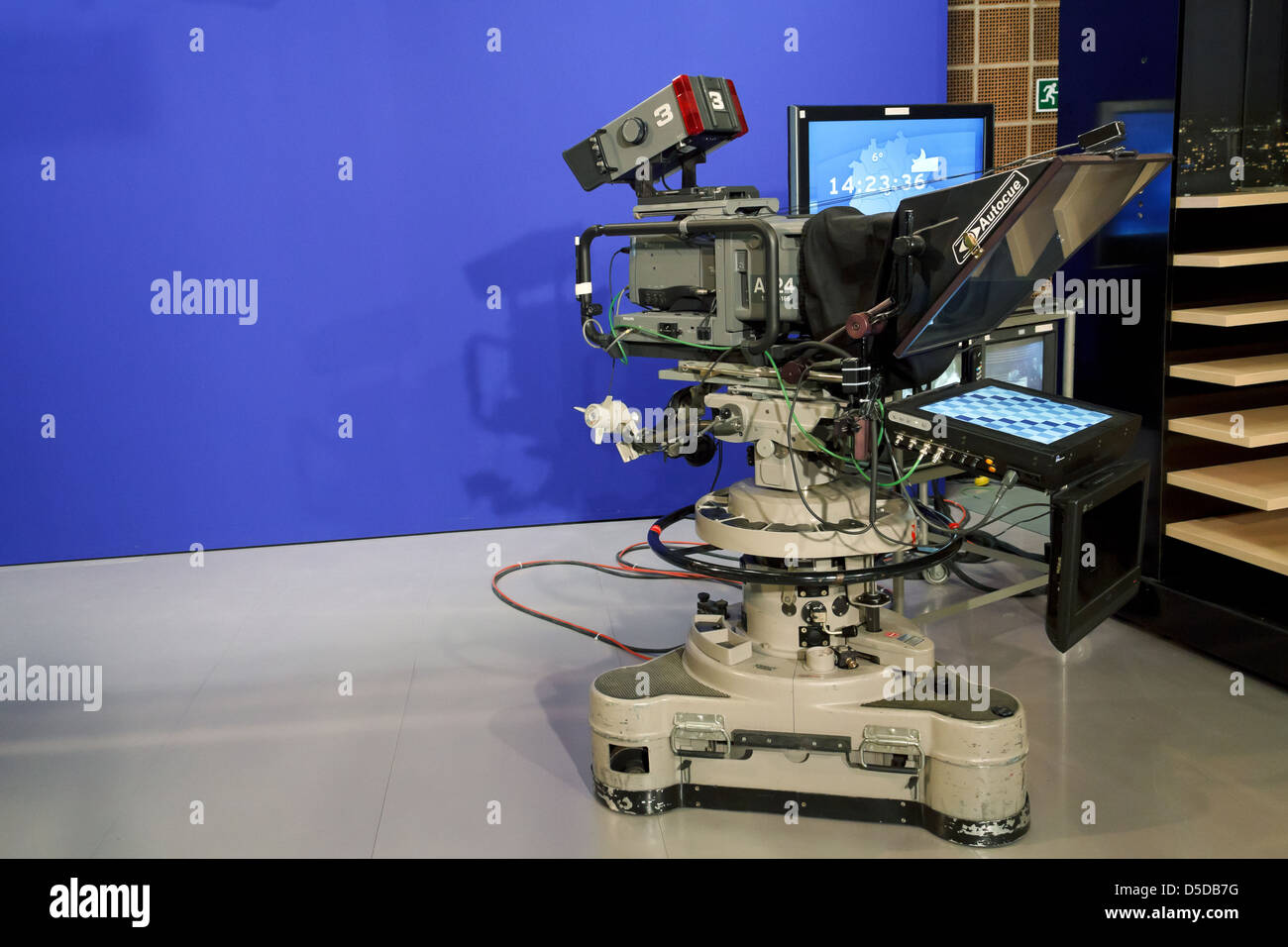 Berlin, Deutschland, Studiokamera auf RBB-Fernsehstudio Stockfoto