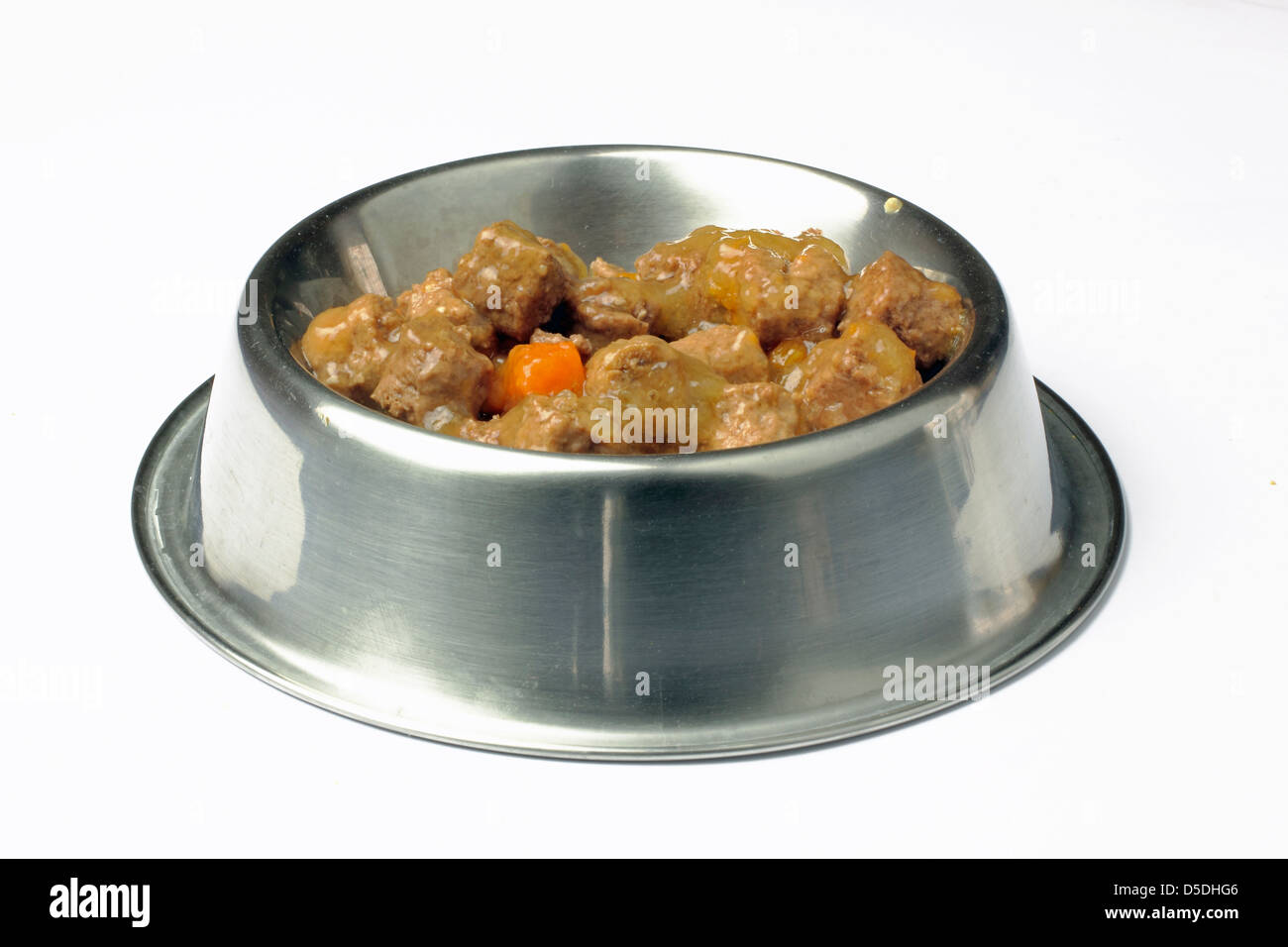 Dose mit Katzenfutter auf dem weißen Hintergrund Stockfoto