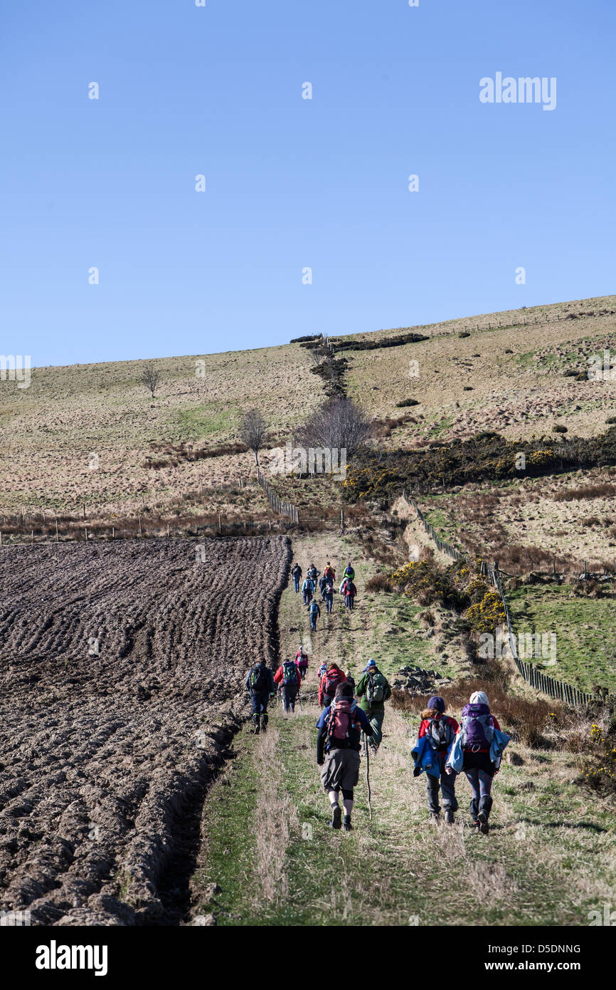 Wanderer auf der Clashmach, Schottland. Stockfoto