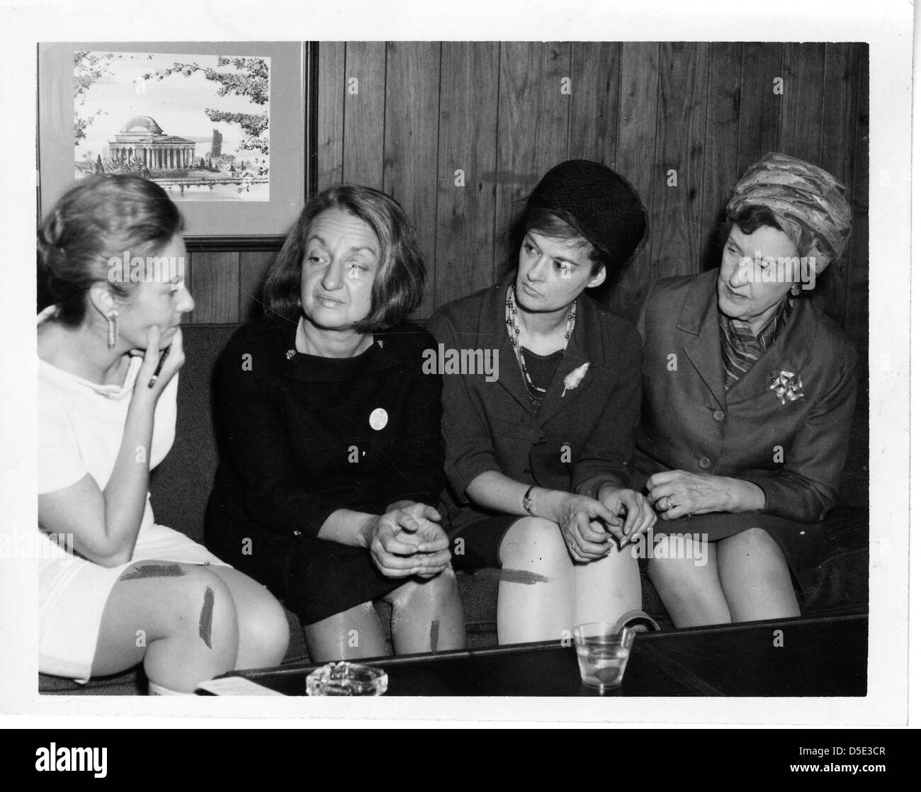 (Von links nach rechts): Billington; Betty FRIEDAN Naomi Goldstein (1921-2006); Barbara Ireton (1932-1998); und Marguerite Rawalt (1895-1989) Stockfoto
