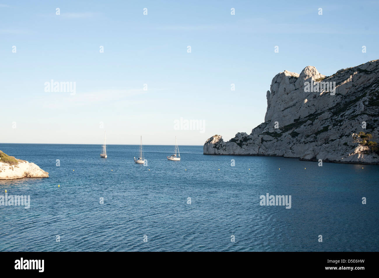 Einlass in den Calanques bei Marseille, Frankreich Stockfoto