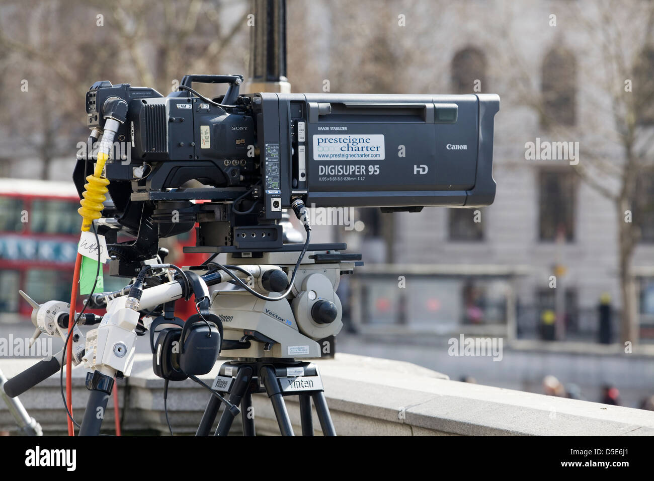 Sony kamera mit einem digisuper 95 bildstabilisator -Fotos und ...