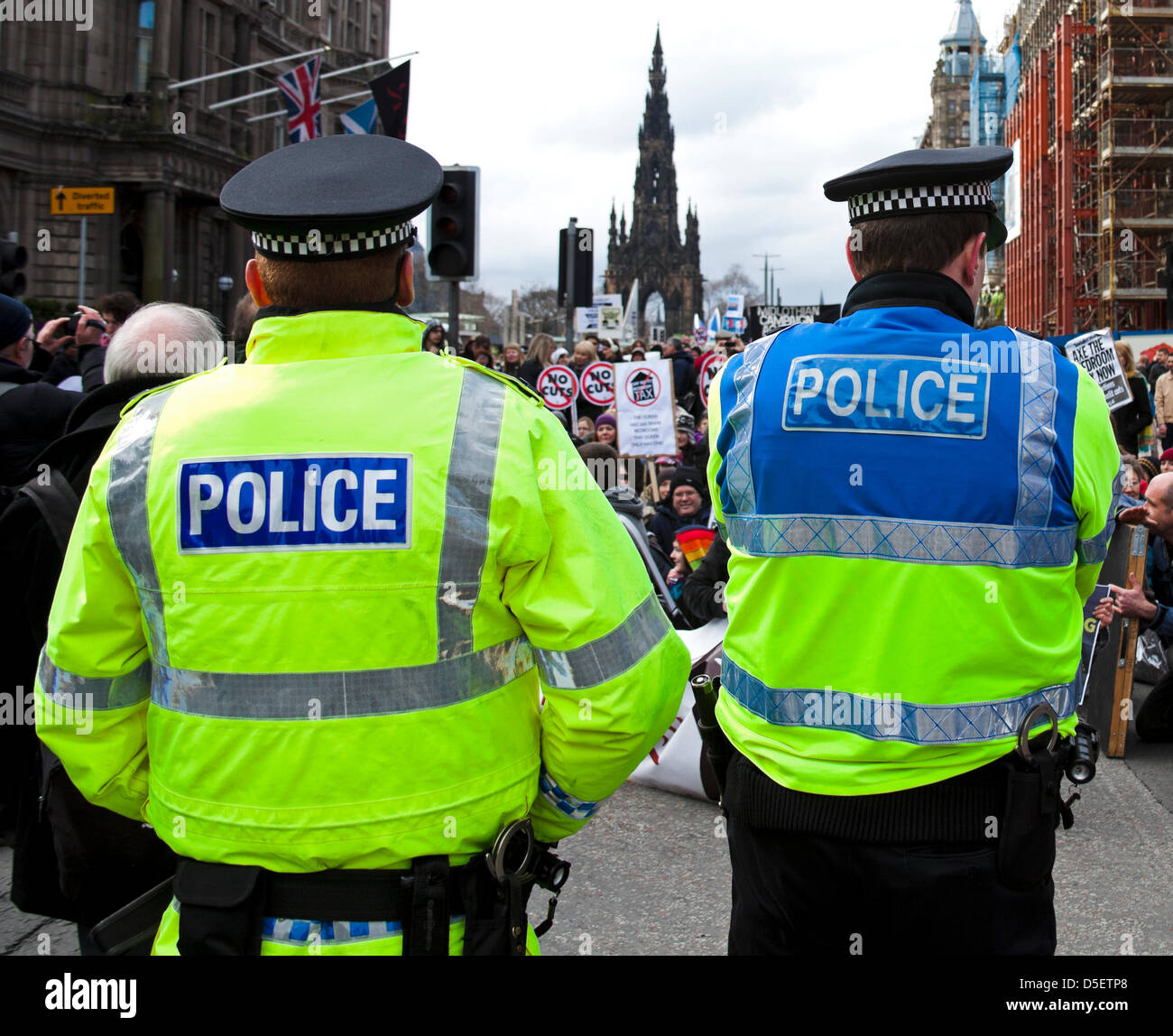 Polizei-Schottland die Polizei des Landes am 1. April 2013 übernehmen wird. Acht schottische Polizeikräfte werden kombiniert. Stockfoto